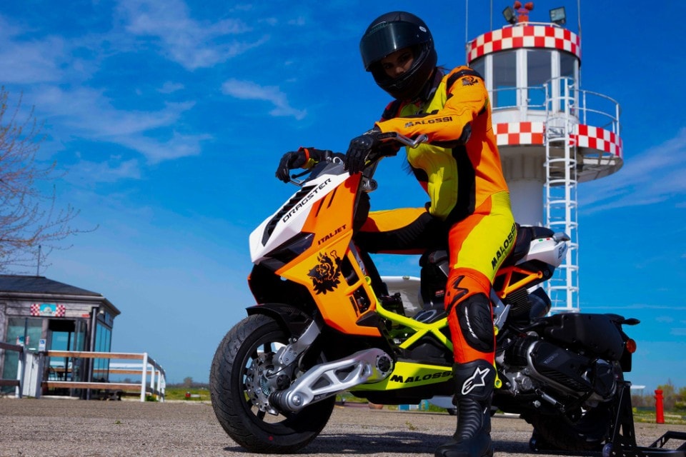 L’Italjet Dragster 200 al via della Malossi Racing Academy